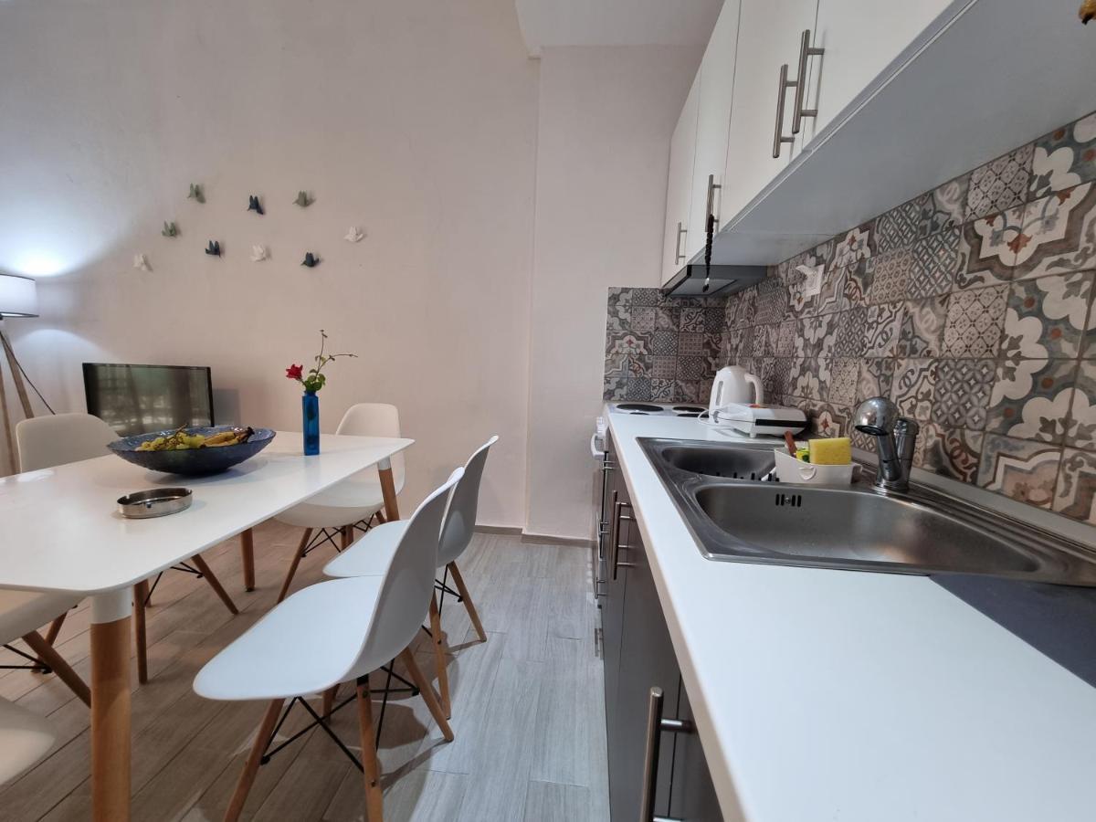 Cosy And Modern Appartment In 올림피아다 외부 사진